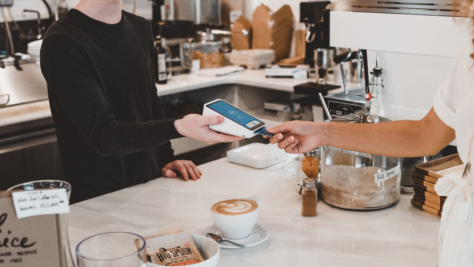 Cafe POS in Morocco: Shopify POS, Square or BelloPOS?