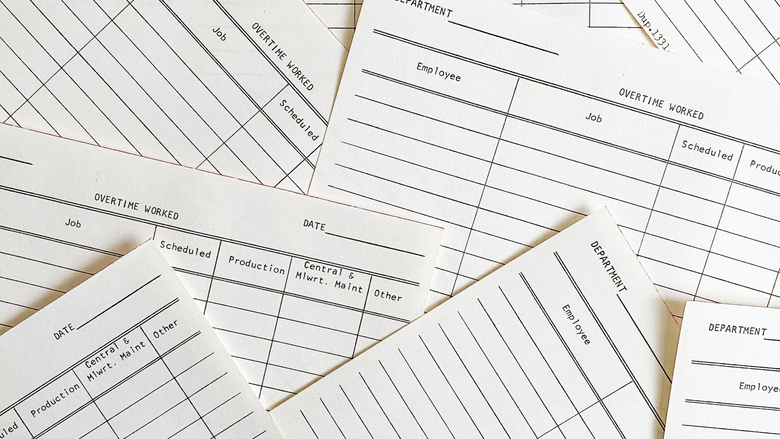 Moroccan auto-entrepreneur organising receipts and collections
