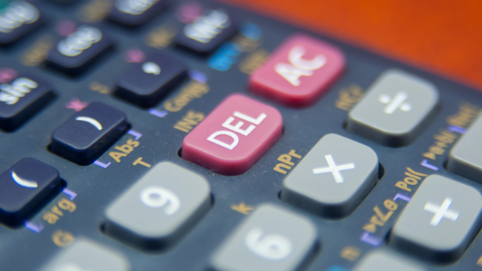 Tracking customer receivables and supplier payables in Morocco